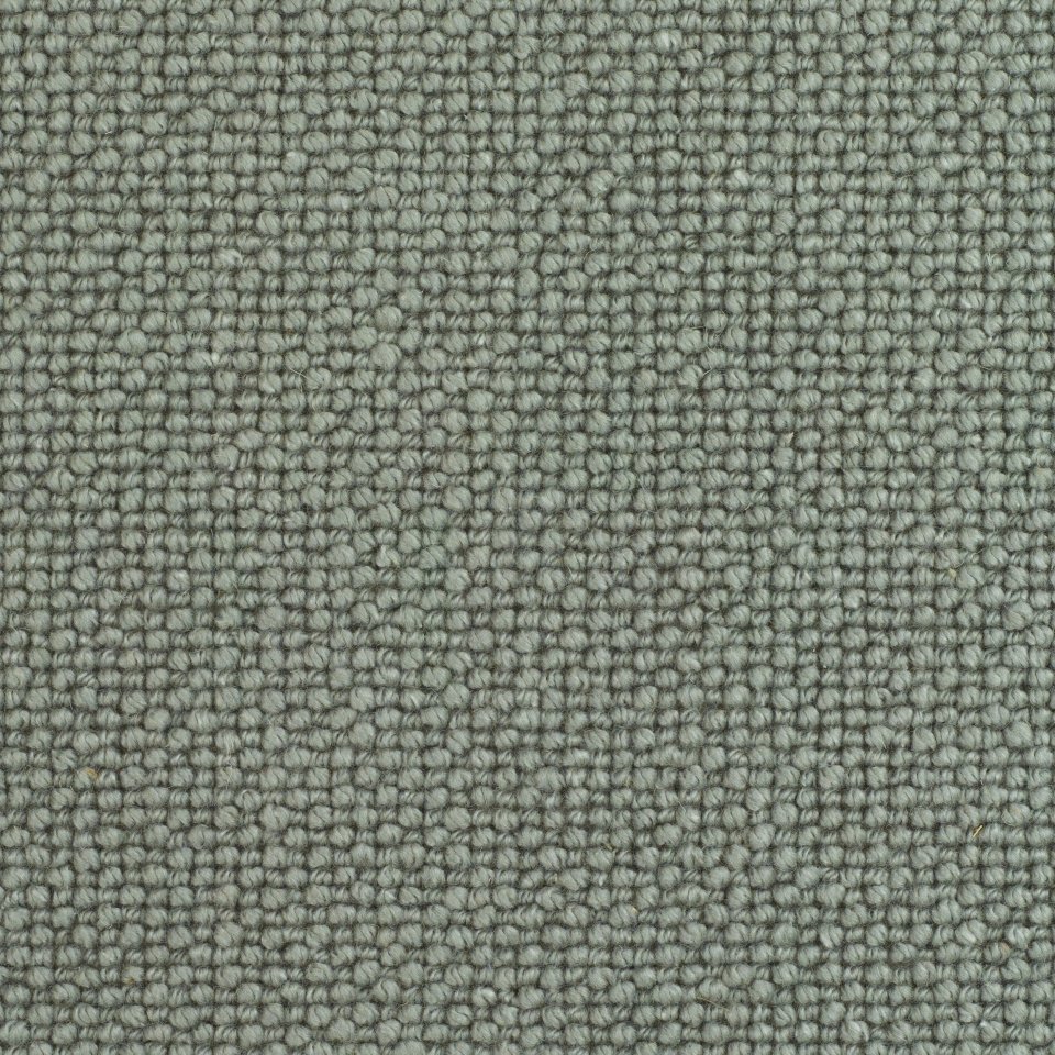 70% wool, 30% Tencel loop carpets in textured design. Colour Leaf Classic 09