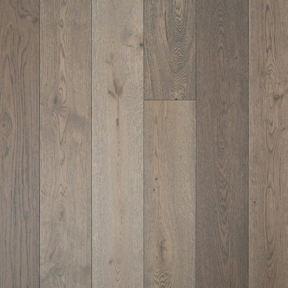 Engineered wooden flooring in colour Frozen Umber